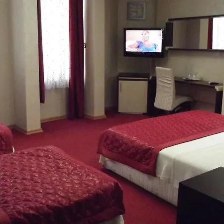 Kucuksaat Hotel *